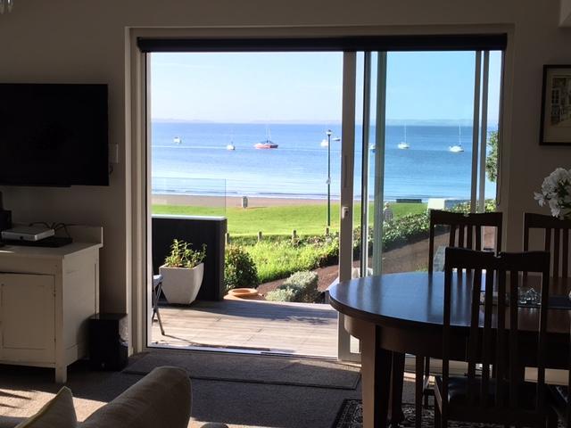 Beach Side B & B Оукланд Екстериор снимка